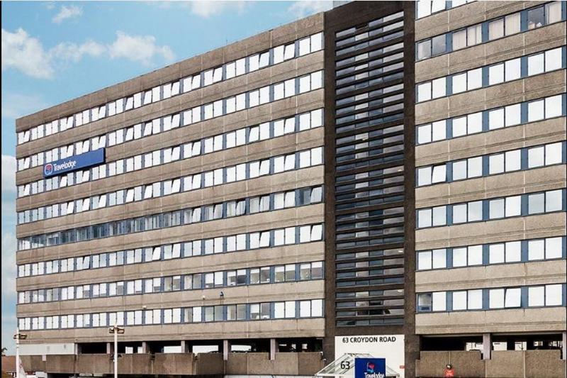Travelodge London Crystal Palace Екстер'єр фото